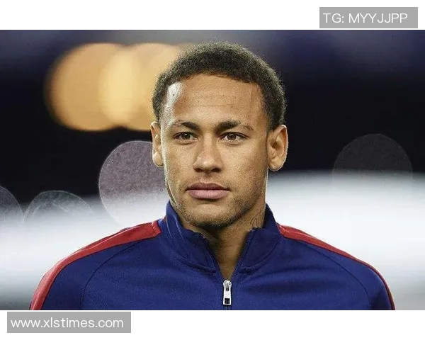 足球球星颜值随岁月流转的变化分析与对比图表